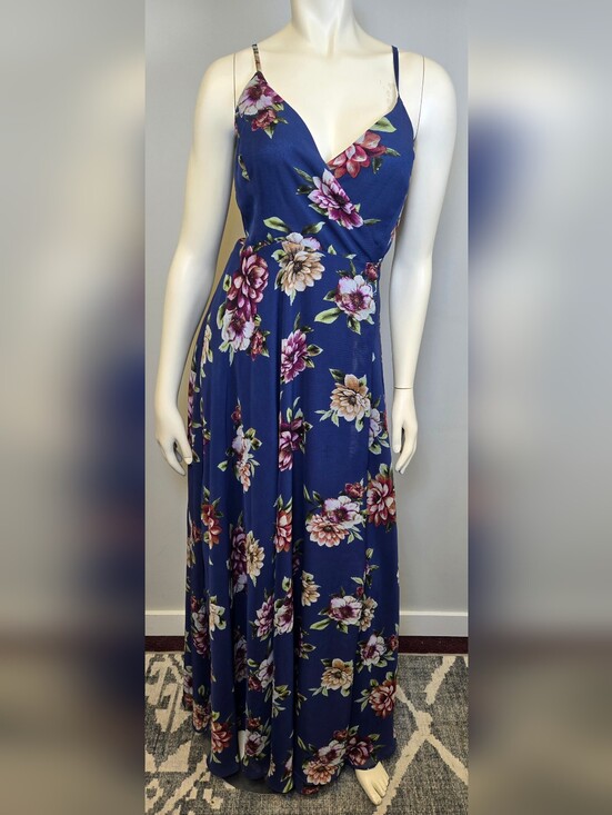 Lulus Dresses & Skirts - Lulus Blue Floral Wrap Floor Length Dress Size M